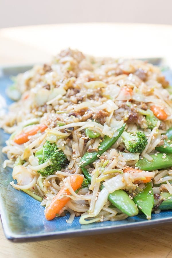 Sesame Vegetables with Rice Noodles