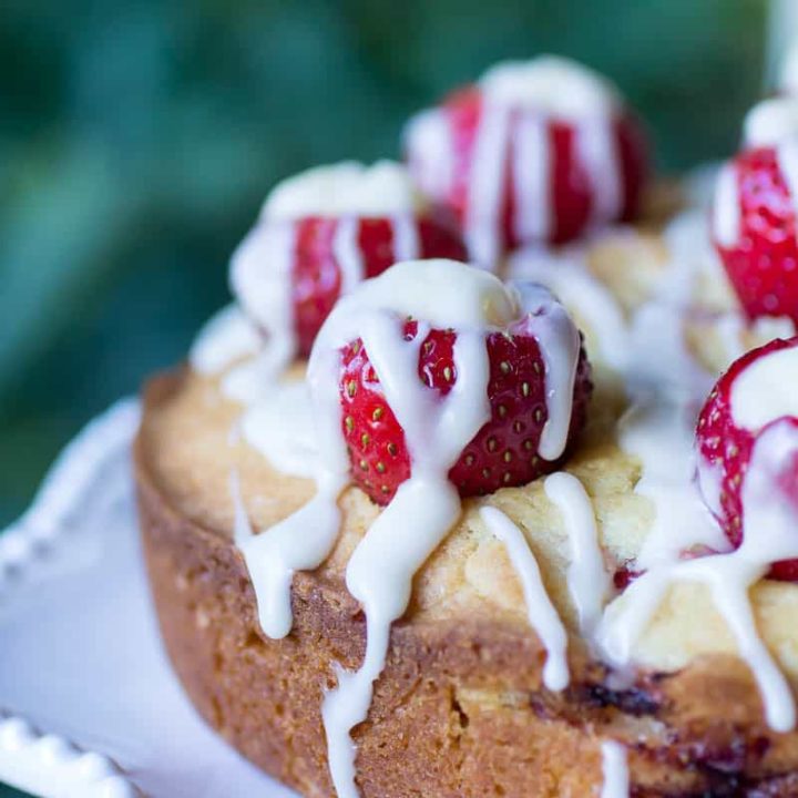 Red, White and Blueberry Pound Cake - Blueberry.org