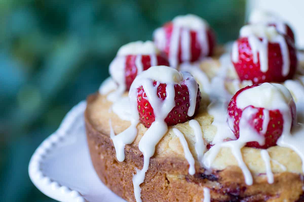 Strawberry Lemonade Pound Cake