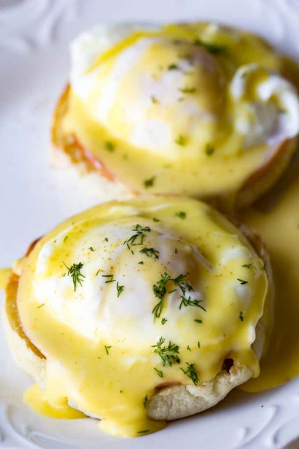 Homemade Eggs Benedict It Isn T As Hard As You Think Easy Recipe