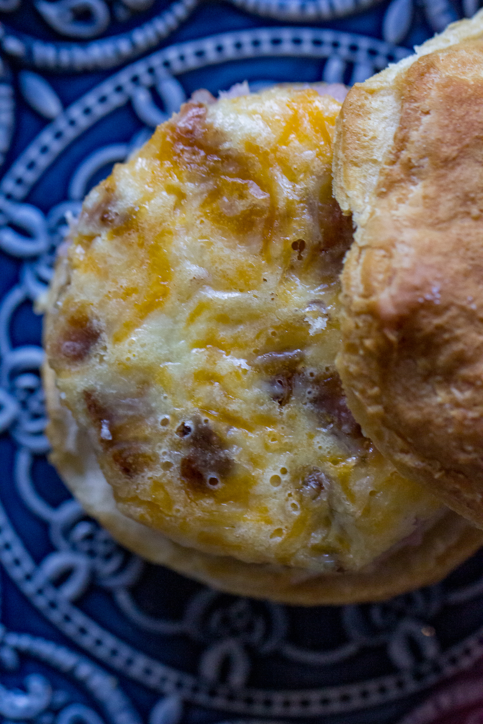 https://www.orwhateveryoudo.com/wp-content/uploads/2020/04/Bacon-Ham-and-Egg-Biscuits-for-a-crowd-3.jpg