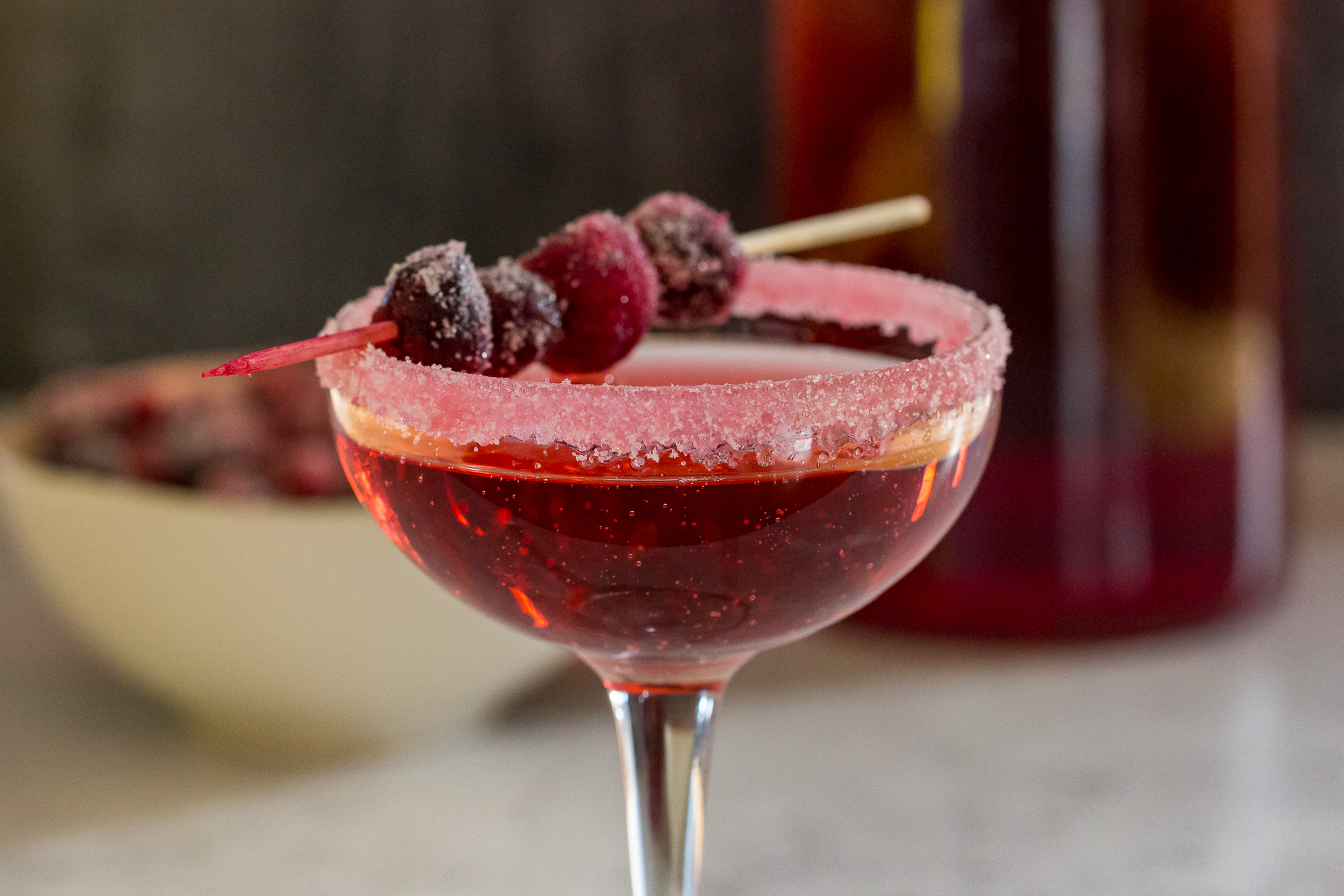 Prosecco cranberry drink