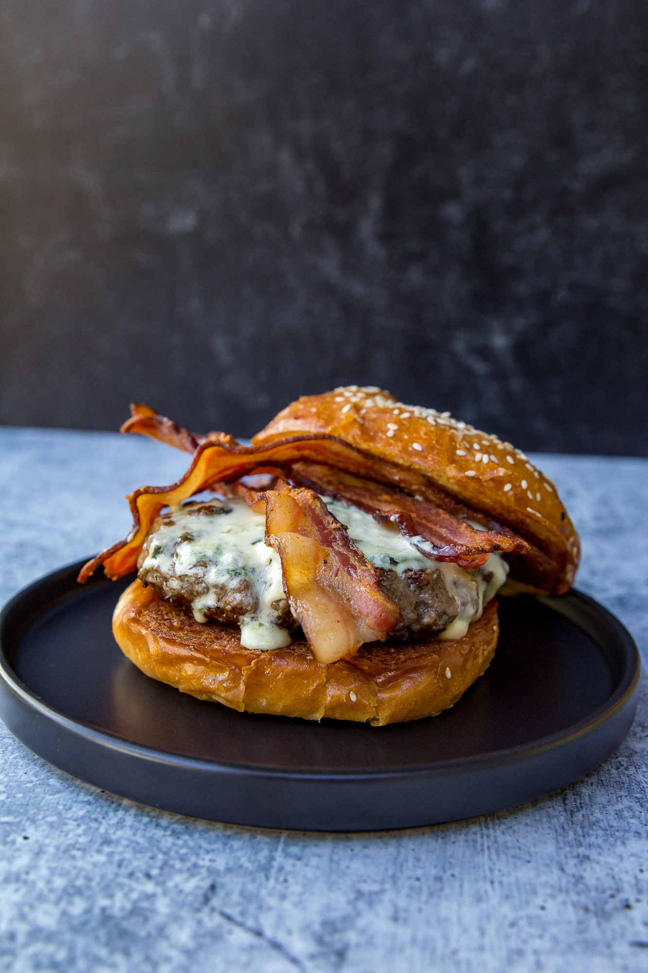 Bacon Blue Cheese Burger Recipe - Food Republic