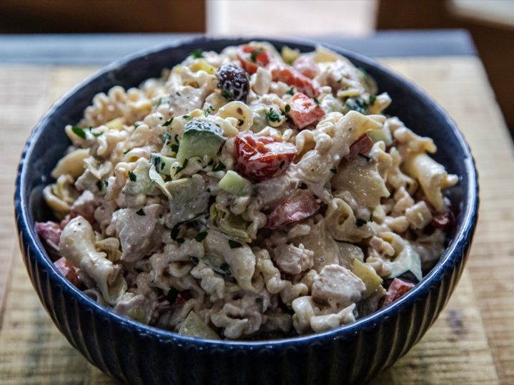 https://www.orwhateveryoudo.com/wp-content/uploads/2023/04/Creamy-Smoked-Greek-Chicken-Pasta-Salad-9-copy-720x540.jpg