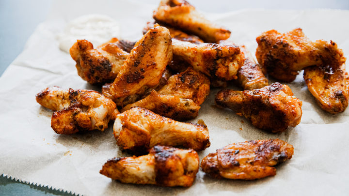 Crazy Cajun Chicken Wings on the Blackstone Griddle (Recipe!) – Grizzly BBQ