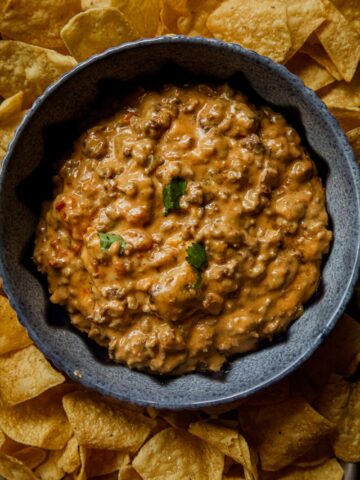 Smoked Over The Top Queso Con Carne