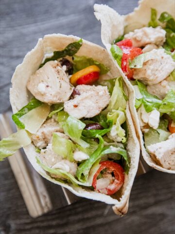 Greek Chicken Pita Pockets